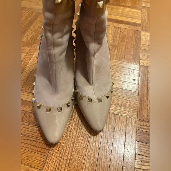 VALENTINO Garavani rockstud booties 38.5 preowned with box size 8.5 US - Picture 8 of 16